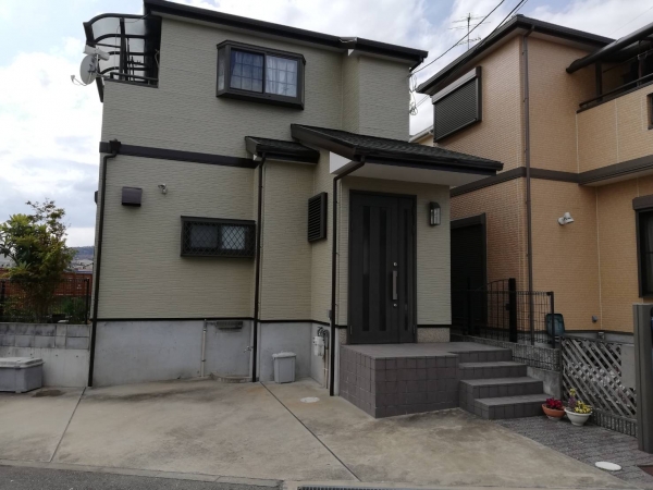 箕面市坊島T様邸外壁塗装防水リフォーム