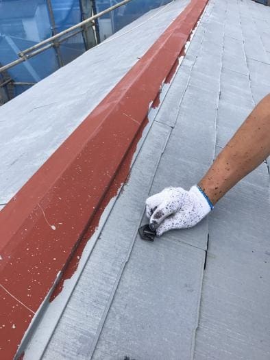 屋根外壁及び防水塗装リフォーム　タスペーサー挿入