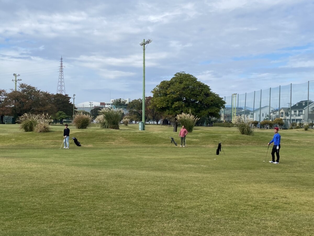 同じくらい飛んでおります。