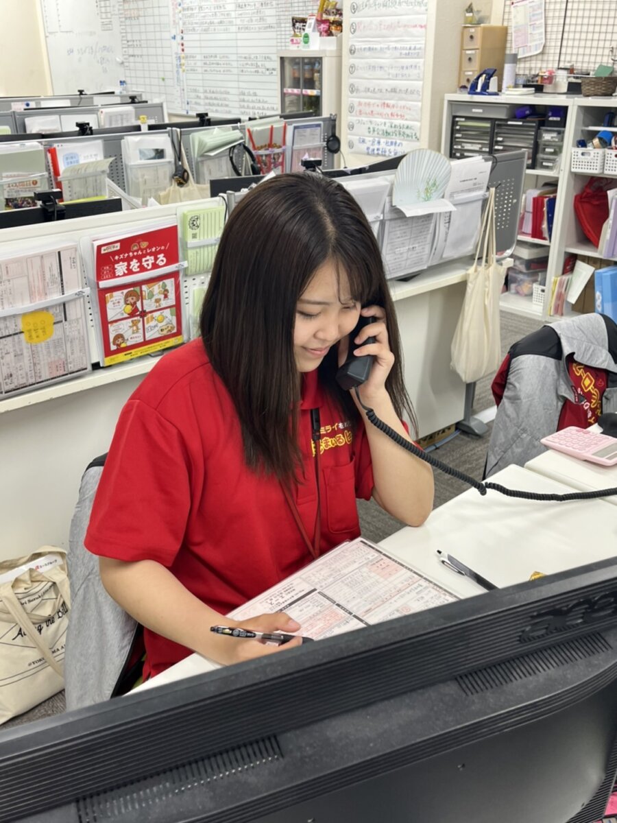 電話対応中～(^^)/~~~